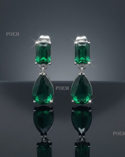 C30 Cercei "Emerald Allure” placați cu aur alb 18k CR2088