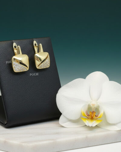 C30 Cercei „Chic Square” placați cu aur 14k CC326