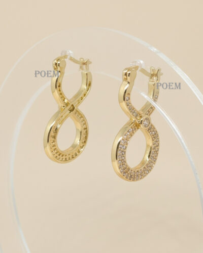 C38 Cercei „Brilliant Twist” placați cu aur 14k CC324